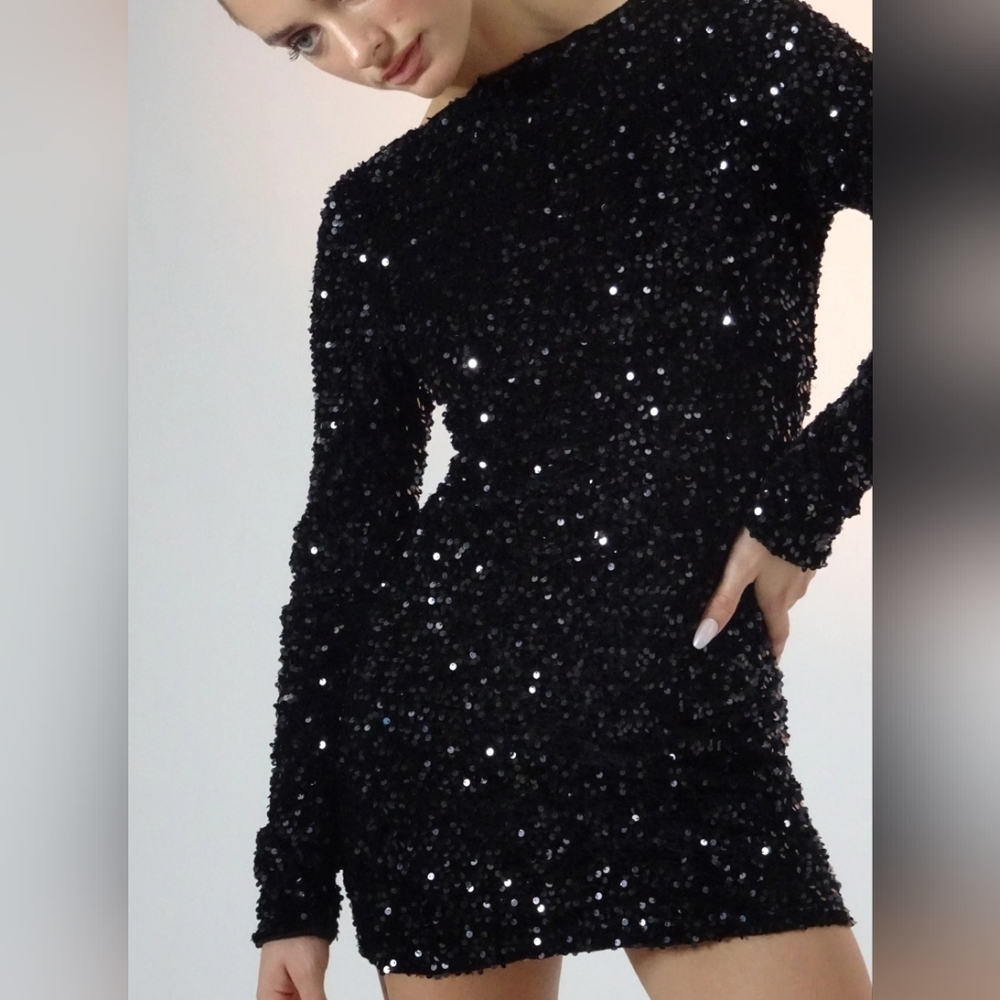 Forever 21 Elegant Black Sequin Gown